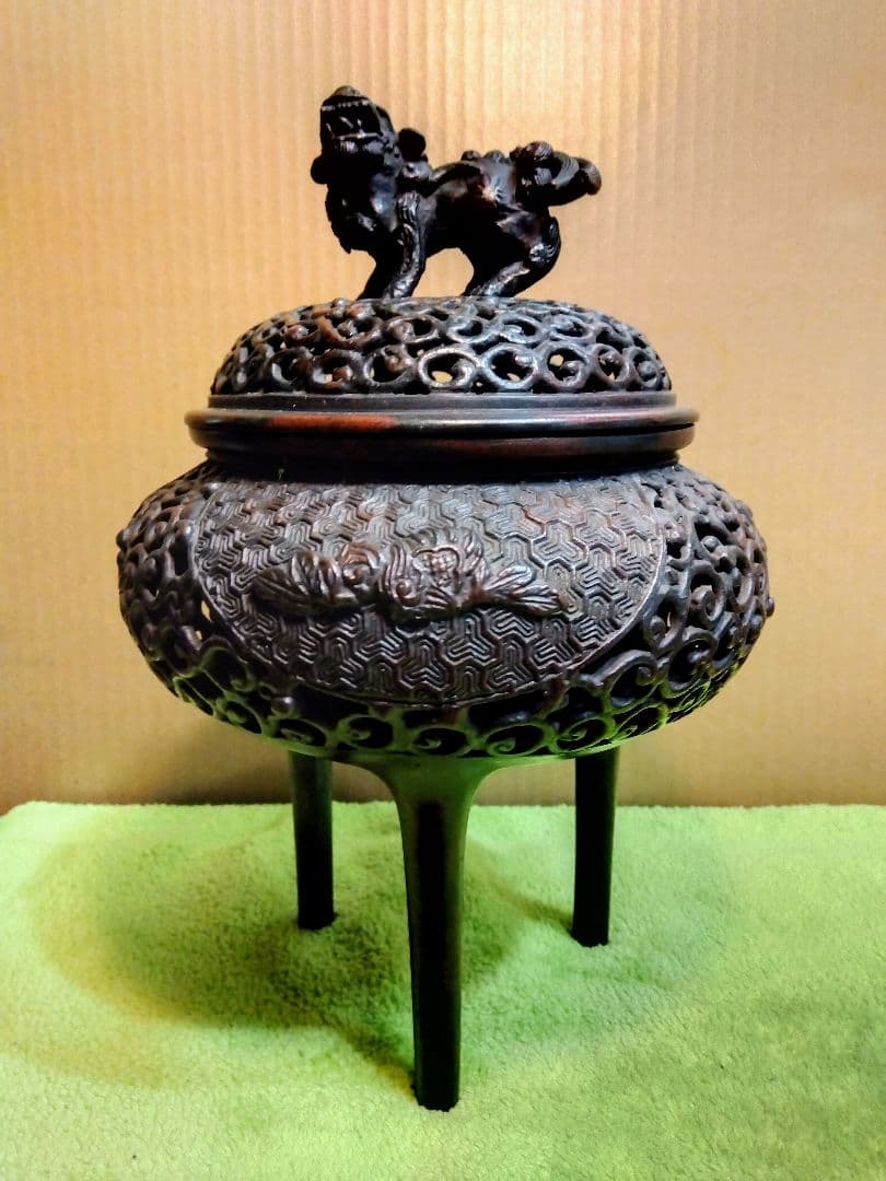 金属工芸　唐獅子　香炉