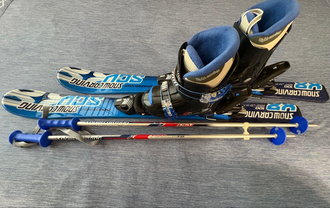 子ども用スキー板・ストック・ブーツセット　 CARVING X8 100