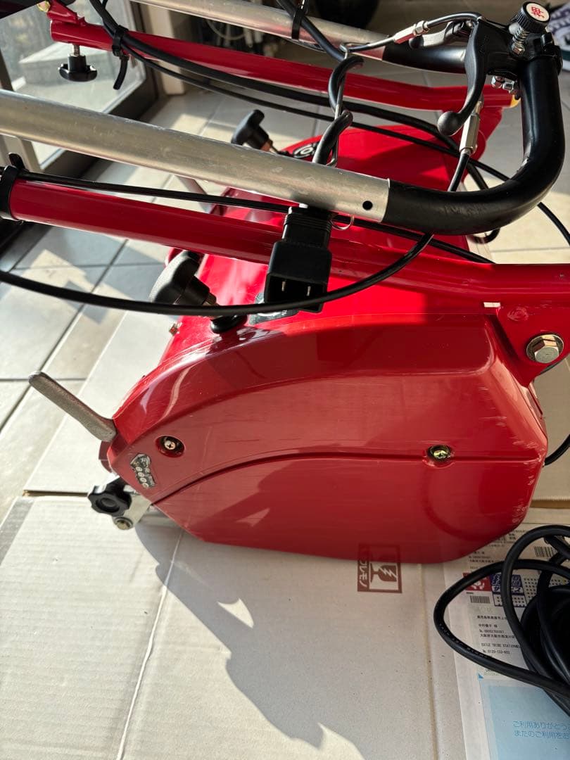 バロネス自走式芝刈り機