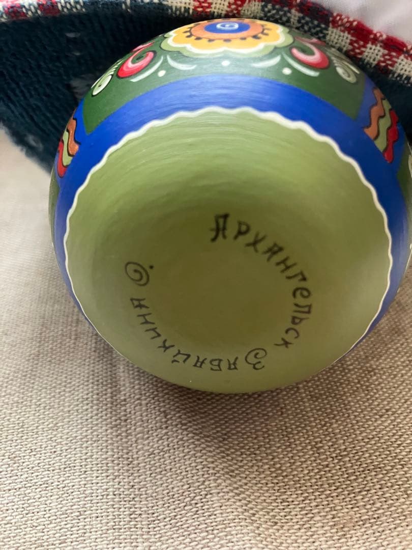 オリガ・ザバイキナさんの起き上がりこぼし