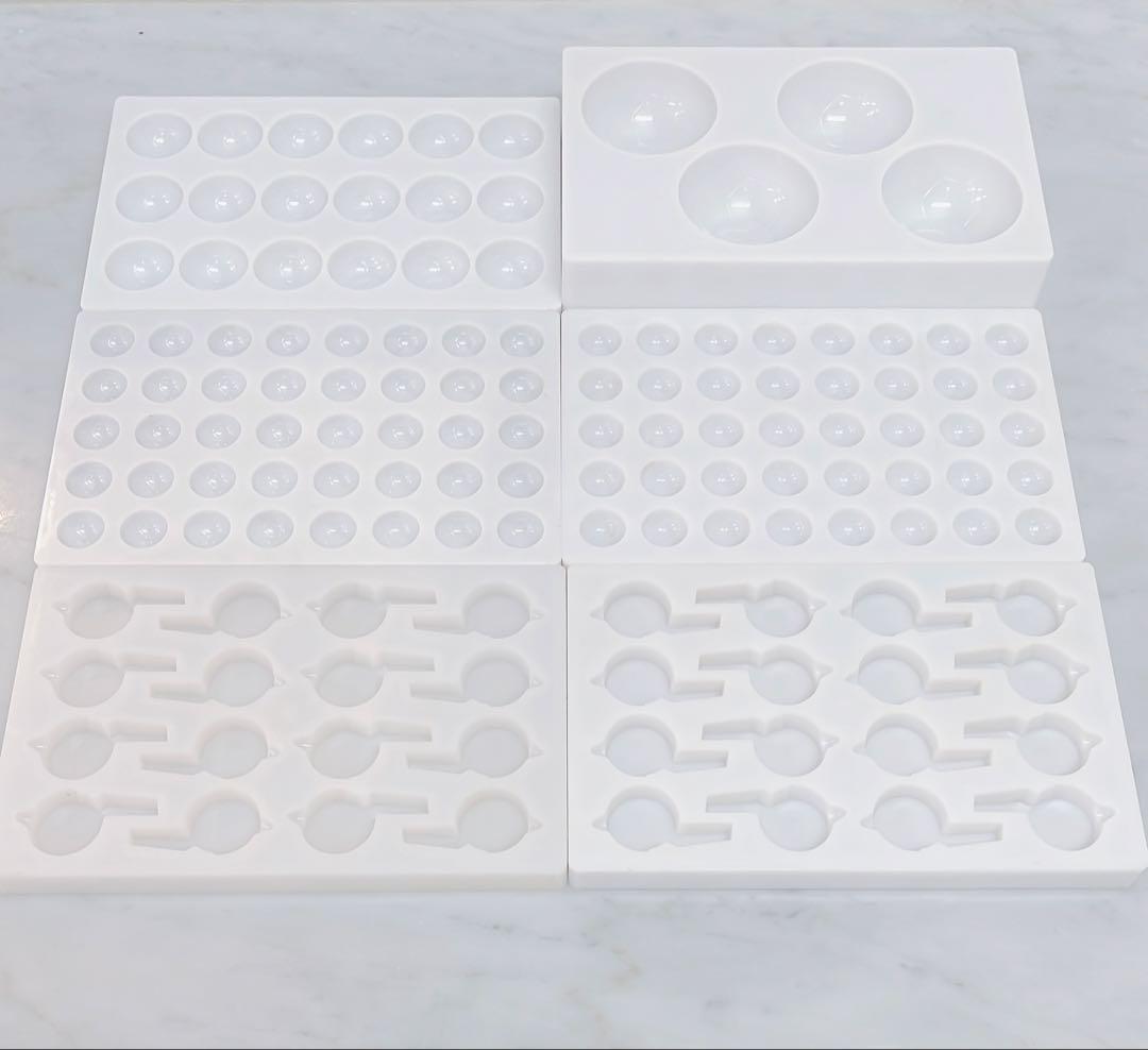 サッカーボールと笛のチョコレートモルド