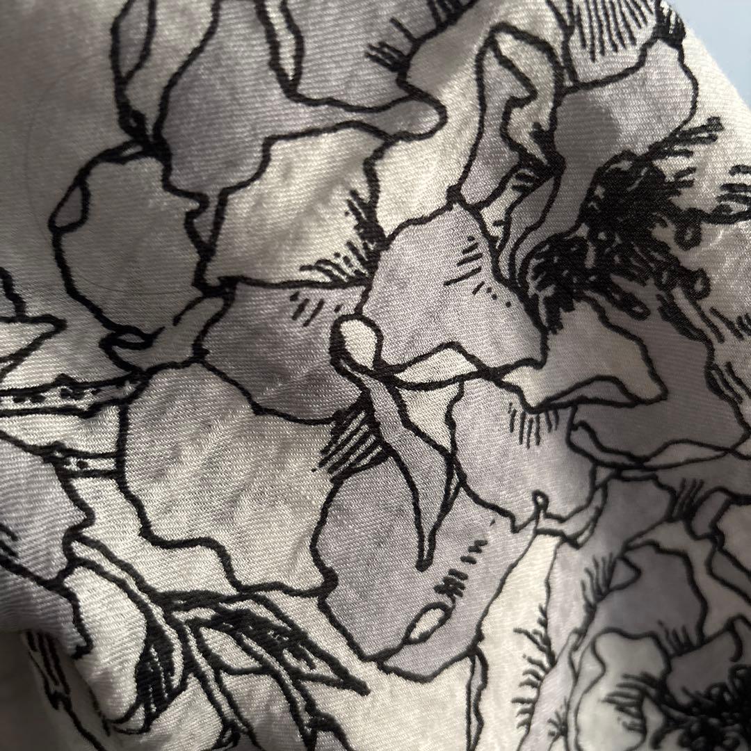 マニプリ　モノトーン　コットンとシルクのスクエアストール　グレー系　120cm角