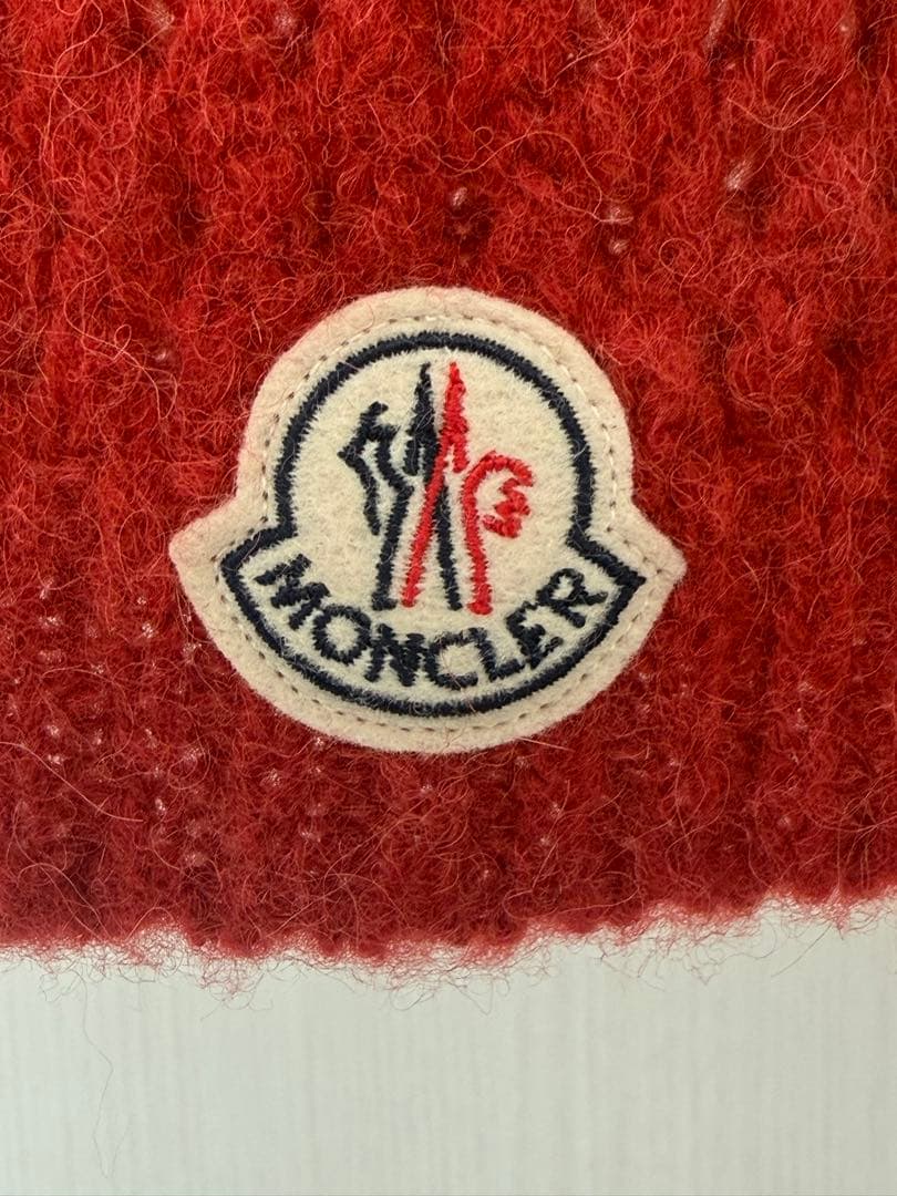 MONCLER 赤 ニットマフラー