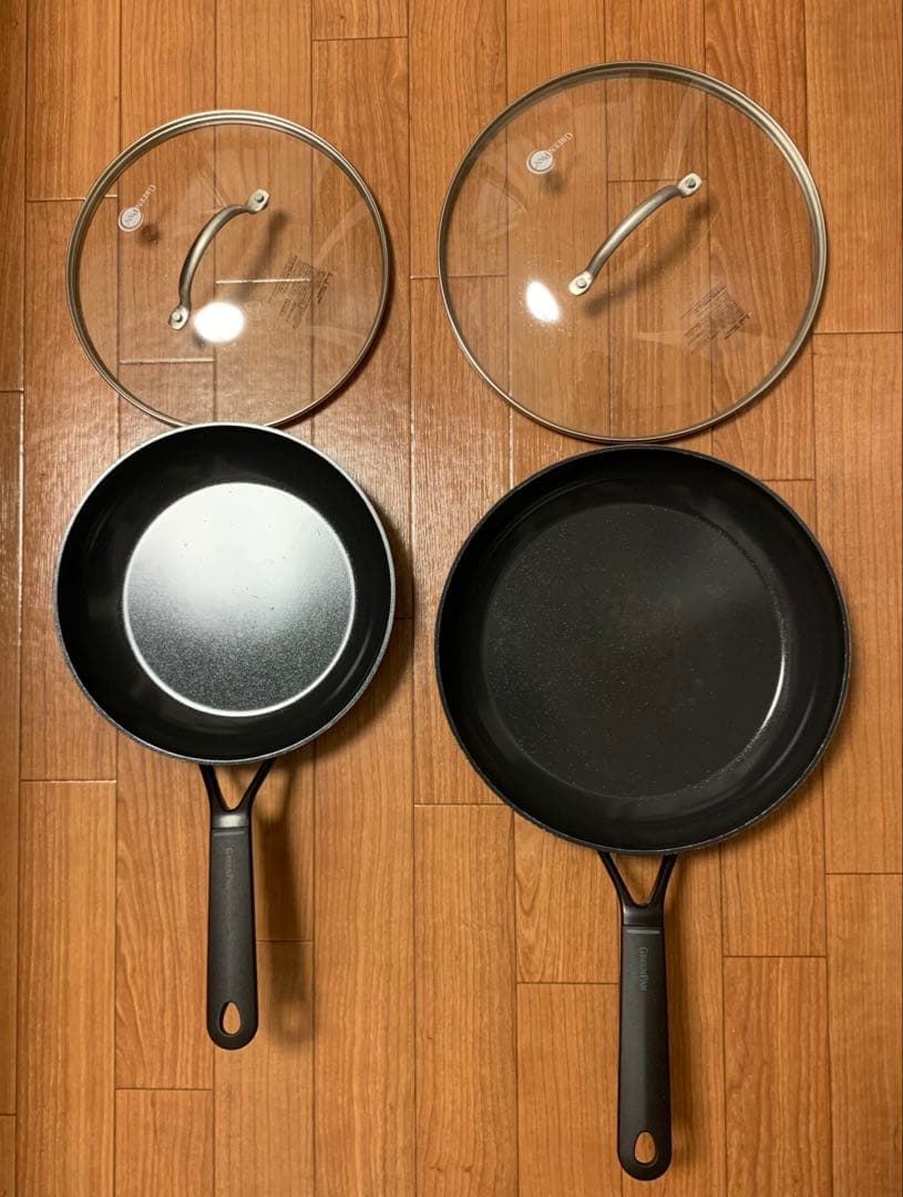 美品‼︎GreenPan フライパン黒・蓋4点セット　ガス・IH対応