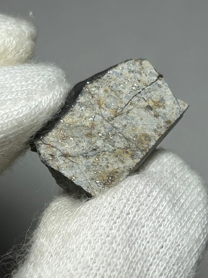 石質　隕石　チェリャビンスク　スライス　2.33g　コンドライト　証明書付き