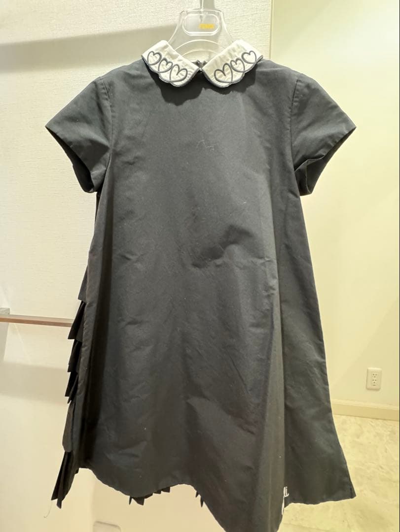 FENDI フェンディ　キッズ　ワンピース　黒　半袖　10 140cm