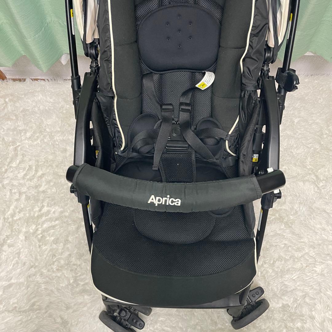 【美品】Aprica アップリカ ラクーナクッション ベビーカー レザーハンドル