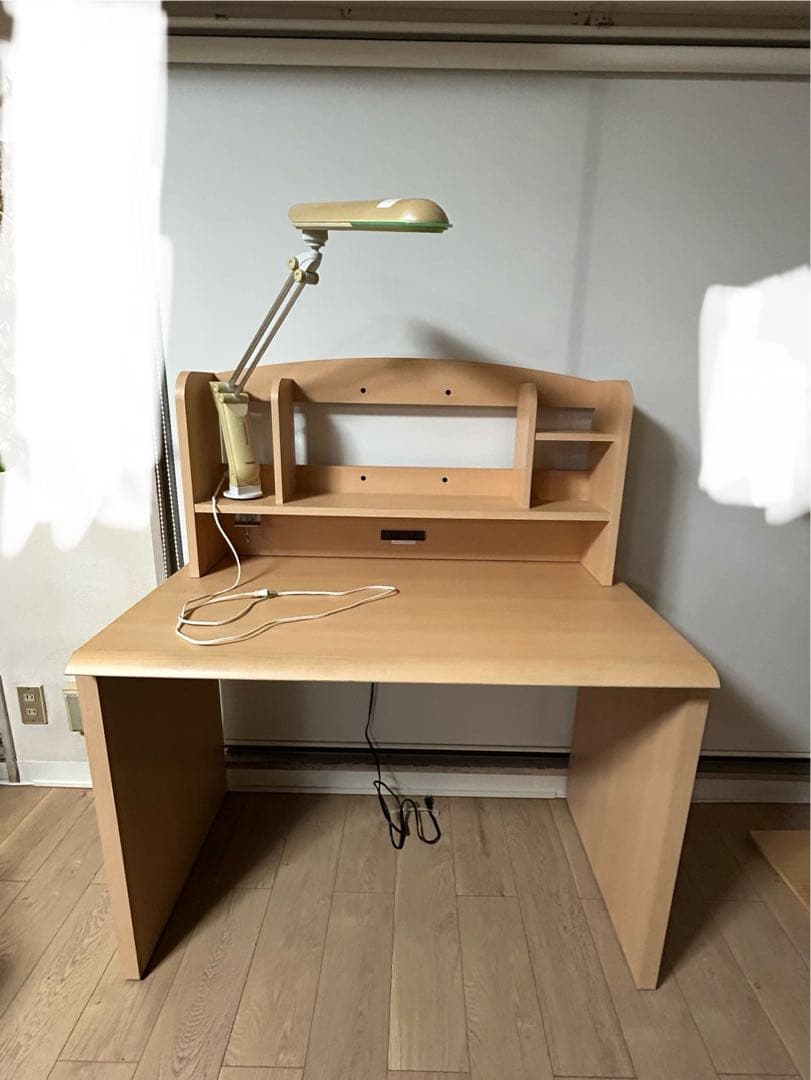 ナチュラルデスク 上部棚付き デスクライト