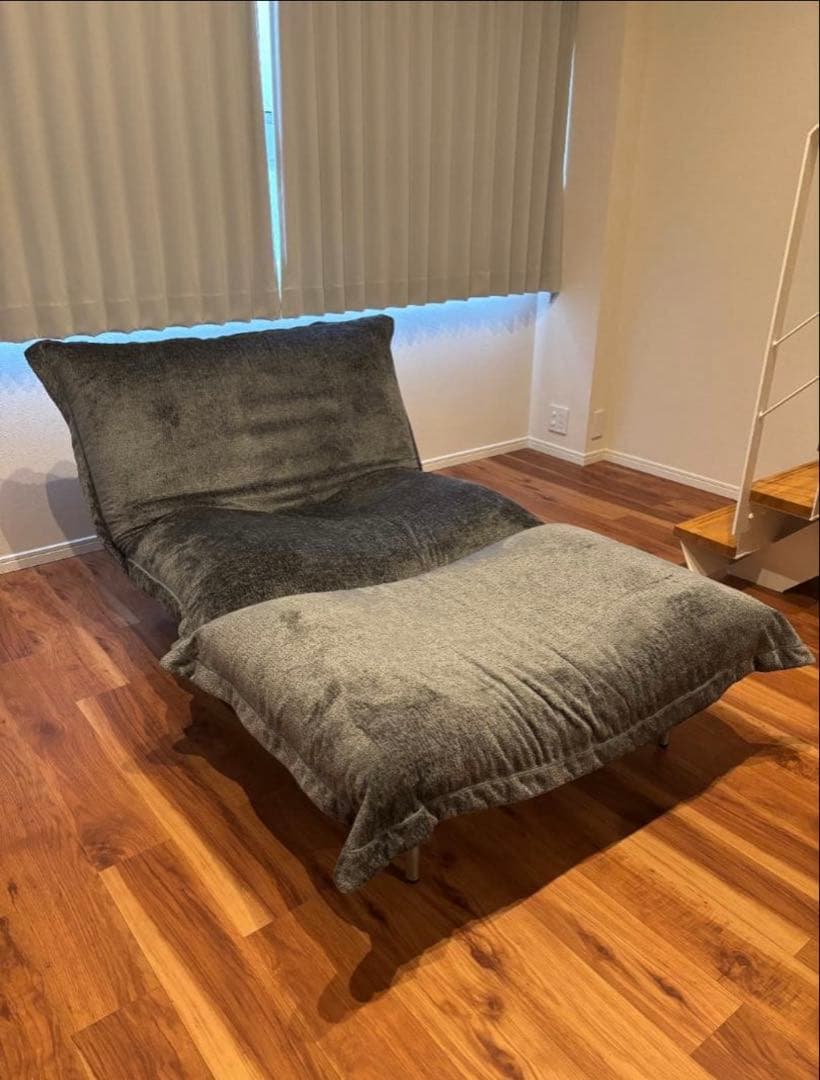 ゆーすけ LIGNE ROSET リクライニングソファ オットマン