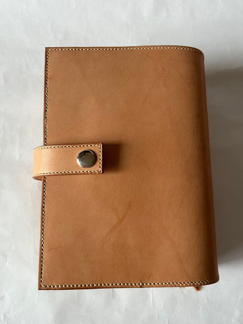 聖書 新改訳2017 中型 革カバー レザー ベージュ