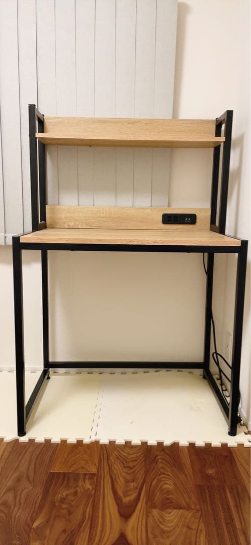 木目調デスク 電源・USBコンセント付き