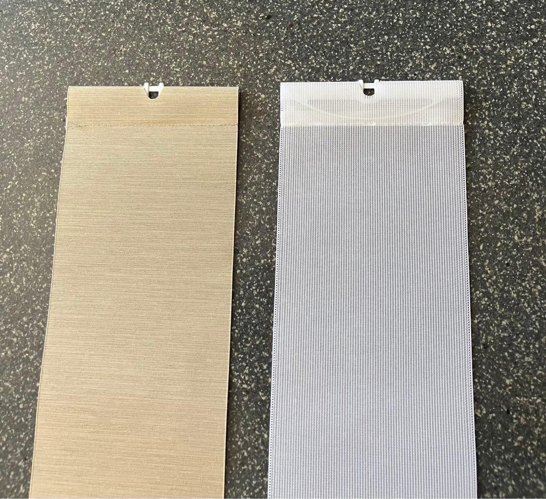 ☆美品ニチベイバーチカルブラインド　アルペジオ　☆取替生地のみ