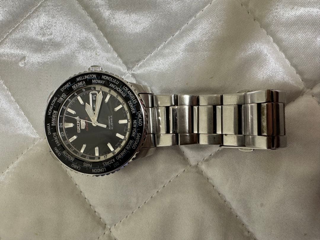 セイコー スポーツ 自動巻き ブラックダイヤル