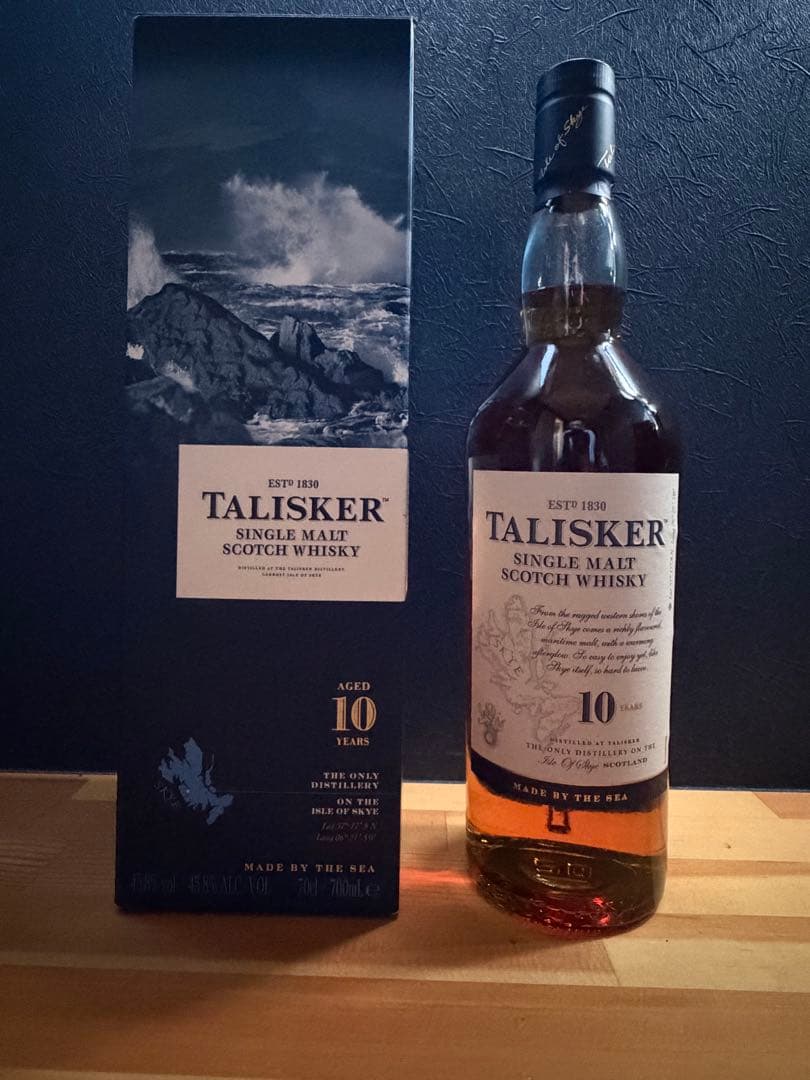 タリスカー　10年　旧ボトル　700ml　箱付き　　スコッチウイスキー